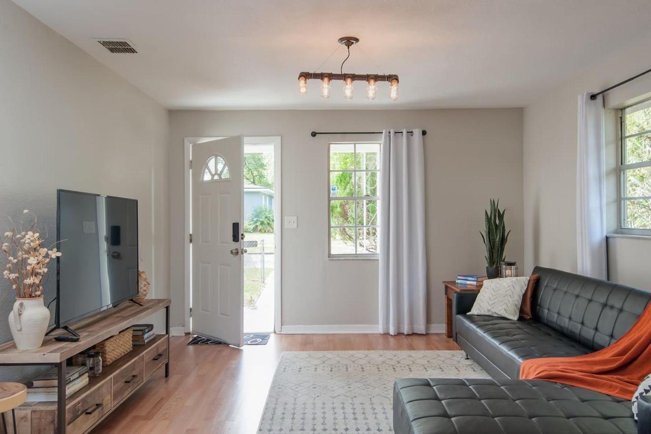 Vila **Tampa Urban Convenience ** Exteriér fotografie